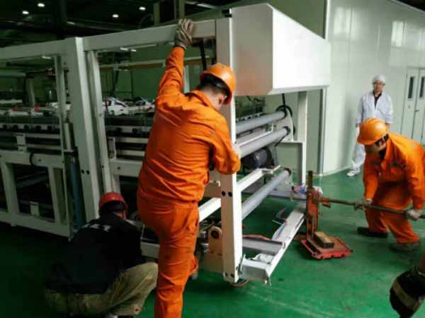 杭州设备吊装公司-杭州大型设备吊装搬运电话：15111111111杭州设备安装公司