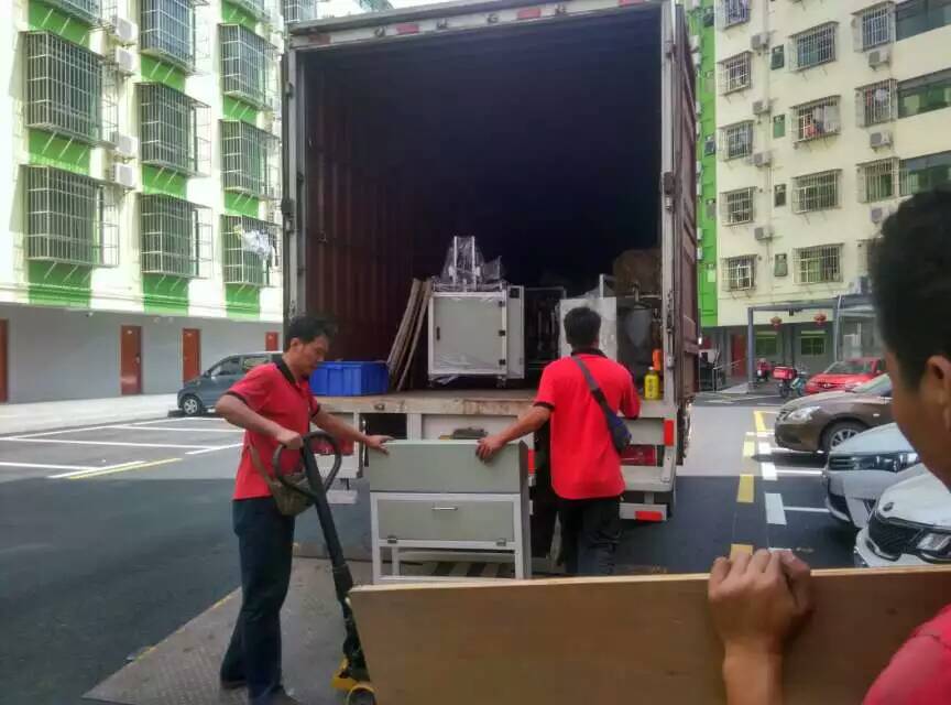 广州XX搬家