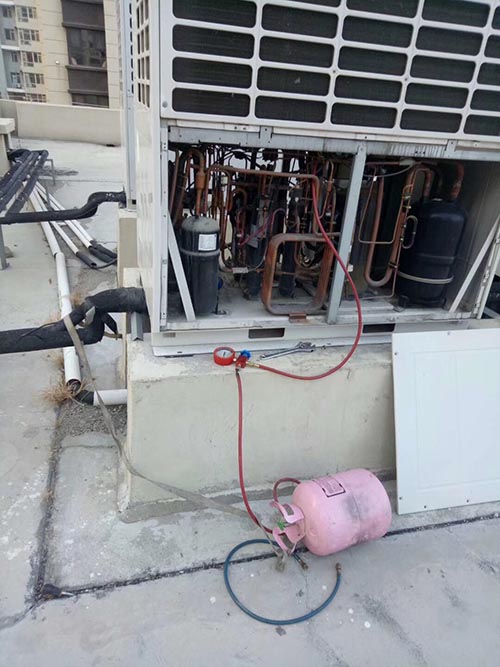 青岛空调加氟中央空调加氟方法，中央空调如何加氟,中央空调维修