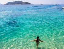 从友谊关到河内旅游（探索中越边境线的旅行攻略）