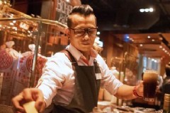 新加坡驻上海总领事馆签证处电话，西班牙上海签证中心官网？