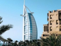 迪拜经济与旅游业的关系(迪拜是那个洲的？)